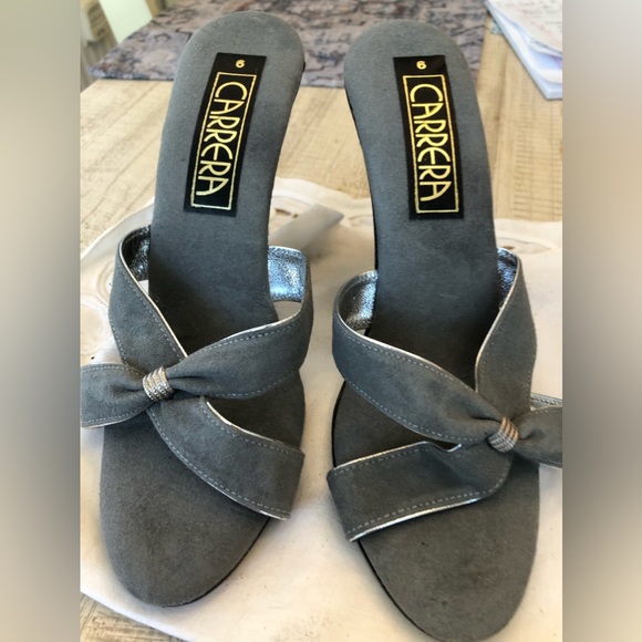 VINTAGE Grey Suede Sandal - Picture 11 of 14